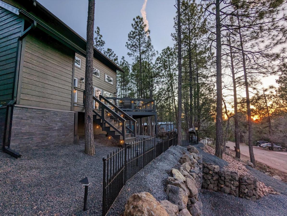 Hillside Hangout 3Bd/2Ba, Elevated Deck Sunsets ไพน์ท็อป-เลคไซด์ ภายนอก รูปภาพ